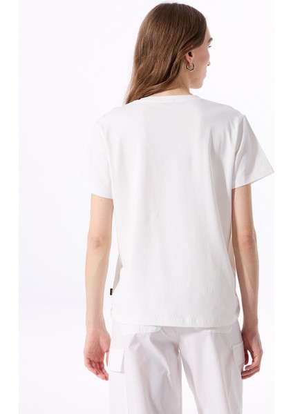 Bisiklet Yaka Düz Kırık Beyaz Kadın T-Shirt J5SL-TST7186 fırsatları