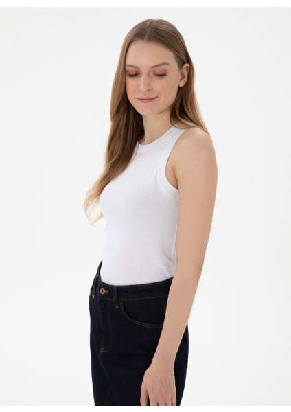 Yuvarlak Yaka Beyaz Kadın T-Shirt Gedda-A-25