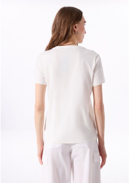 Bisiklet Yaka Baskılı Kırık Beyaz Kadın T-Shirt J5SL-TST7009 fırsatları