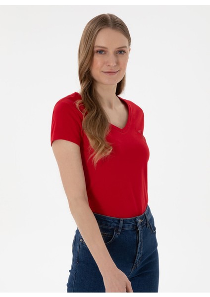 V Yaka Kırmızı Kadın T-Shirt TV0125