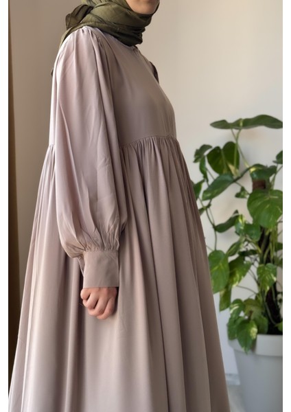 Hilal Elbise- Bej