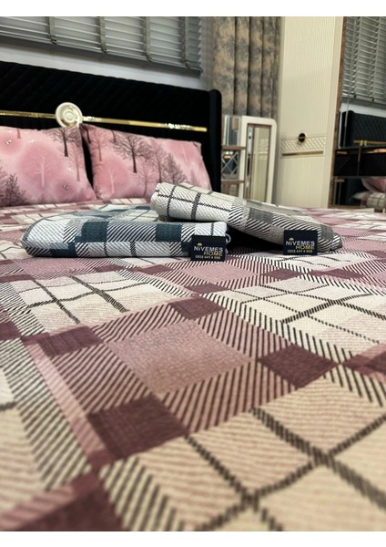 Nivemeshome Lila Desenli 160X230 Tek Pike Örtüsü Tek Kişilik