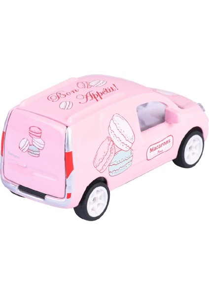 - “french Touch” Renault Kangoo (Pembe, Macaron) modelleri