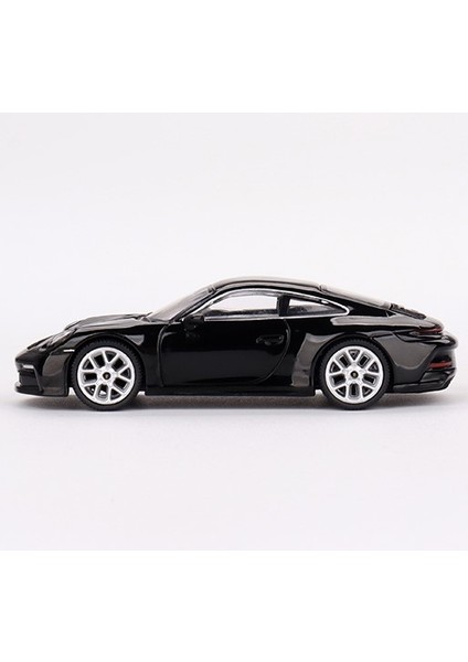 606 Porsche 911 (992) Gt3 Touring Black modelleri