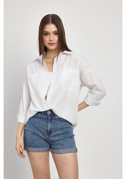 Beyaz Çift Cepli Oversize Uzun Basic Gömlek - TCR-6256A