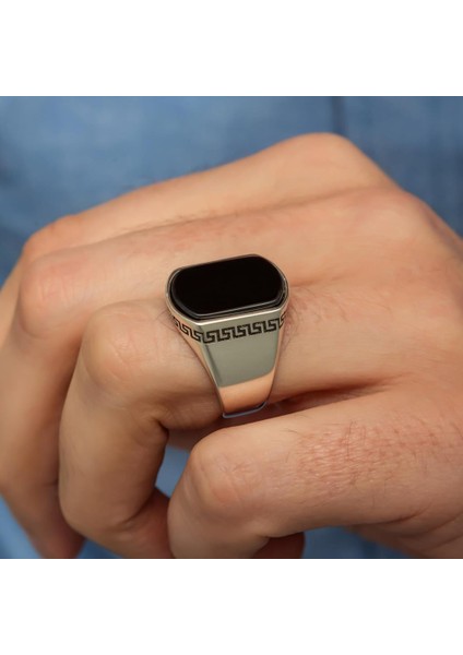 Grek Desenli Siyah Oniks Taşlı 925 Gümüş Erkek Yüzük modelleri