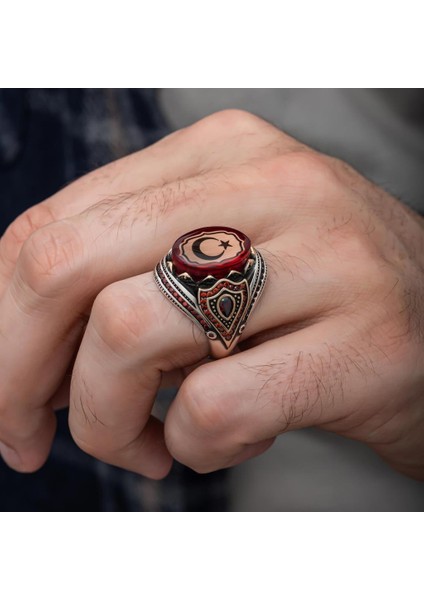 Ayyıldız Kırmızı Taşlı 925 Gümüş Erkek Yüzük modelleri