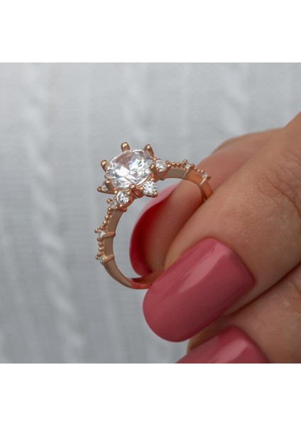 Prenses Model Rose Kaplama Zirkon Taşlı Gümüş Tektaş Yüzük fiyatları