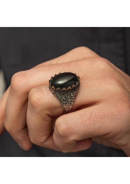 Siyah Oniks Taşlı Oyma Motifli 925 Gümüş Yüzük modelleri