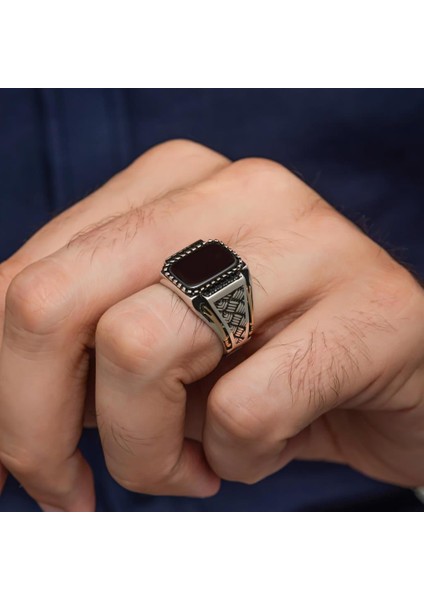 Siyah Oniks Taşlı Kazaz Model 925 Gümüş Yüzük indirimleri