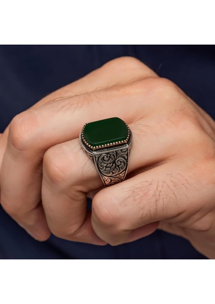 Yeşil Akik Taşlı Oyma Motif 925 Gümüş Erkek Yüzük modelleri