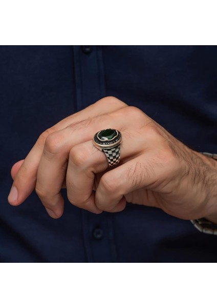 Oval Yeşil Taşlı Kordon Modeli 925 Gümüş Erkek Yüzük fırsatları