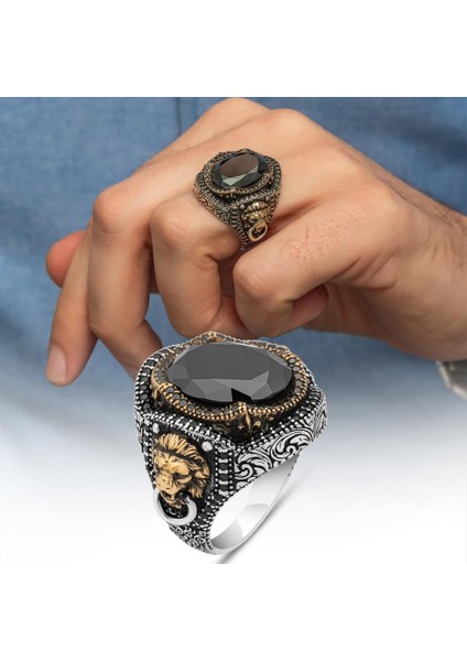 Aslan Kapı Tokmak Modeli Siyah Taşlı 925 Gümüş Yüzük