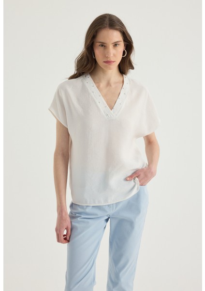 Inci Detaylı Bluz