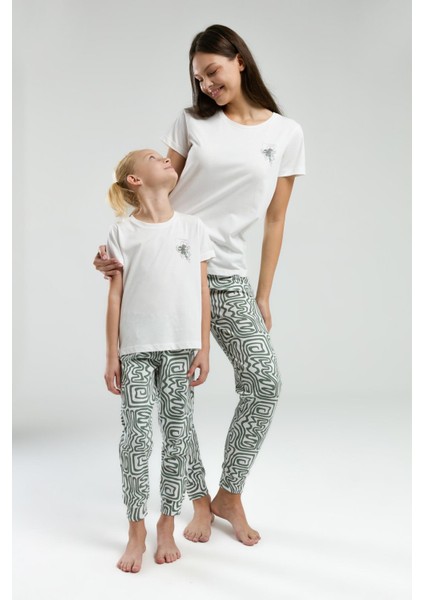 Aile Pijama Takım Anne Baba ve Çocuk Pijamalar Ayrı Ayrı Fiyatlandırılır