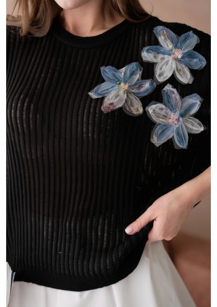 Bisiklet Yaka Aplikeli Ajurlu Salaş Triko Bluz fiyatları