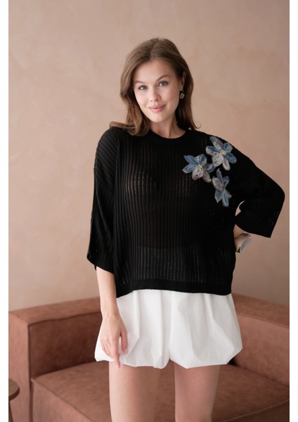 Bisiklet Yaka Aplikeli Ajurlu Salaş Triko Bluz indirimleri