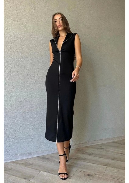 Siyah Boydan Fermuarlı Sıfır Kol Elbise