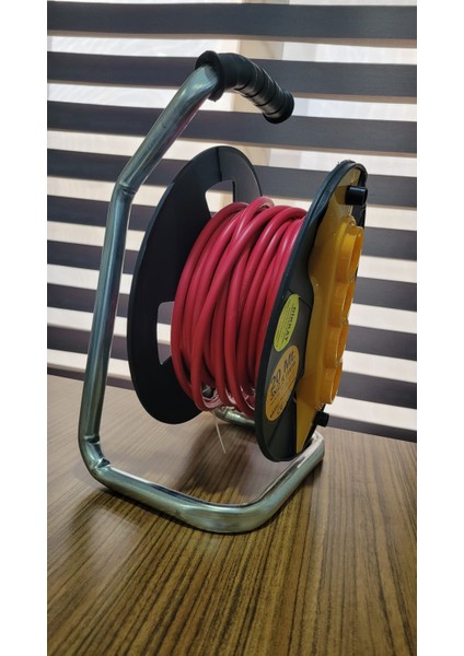 Makaralı Uzatma Kablosu 3 x 2,5 mm 20 - 30 - 40 - 50 mt modelleri