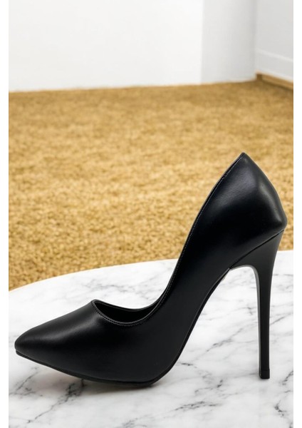 Y0124 Siyah Kadın Stiletto Tam Ortopedik Topuklu Ayakkabı