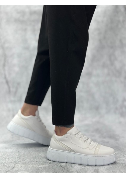 Bağcıklı Erkek Günlük Ayakkabı Beyaz (Beyaz Taban) fırsatları