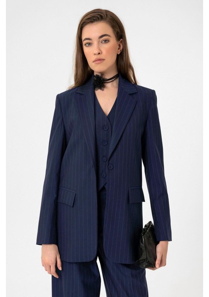 Lacivert Kadın Tek Düğme Çizgili Blazer Ceket