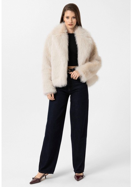 Bej Kadın Ceket Yaka Suni Kürk Ceket fırsatları