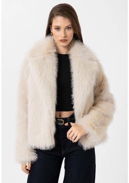 Bej Kadın Ceket Yaka Suni Kürk Ceket indirimleri