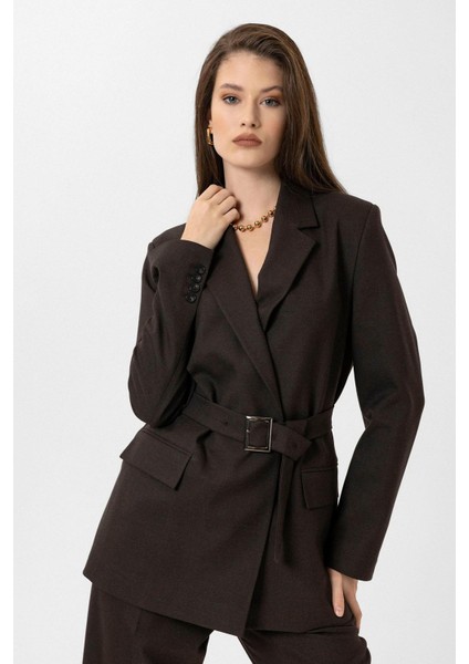 Kahve Kadın Kemerli Blazer Ceket fırsatları