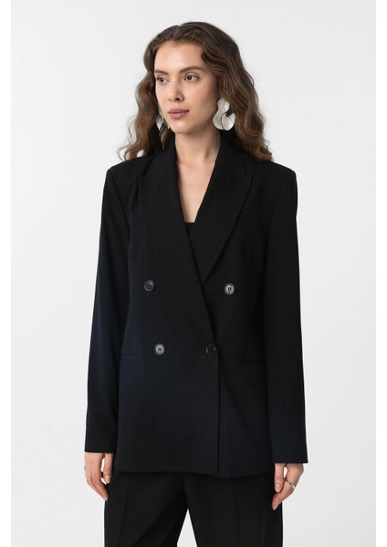 Siyah Regular Fit Kruvaze Kadın Blazer Ceket