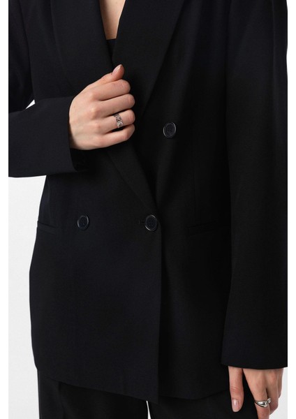 Siyah Regular Fit Kruvaze Kadın Blazer Ceket