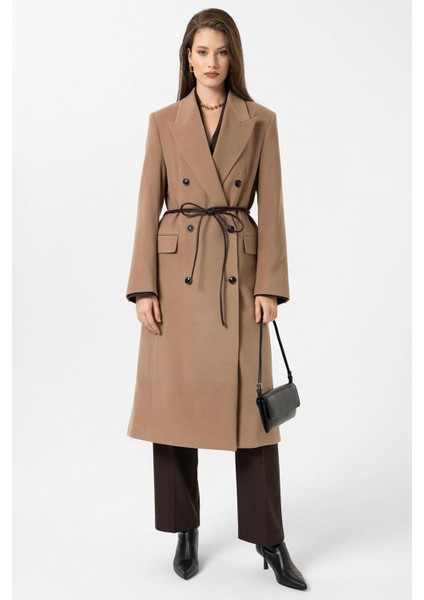 Camel Kadın Kemerli Kruvaze Kaban