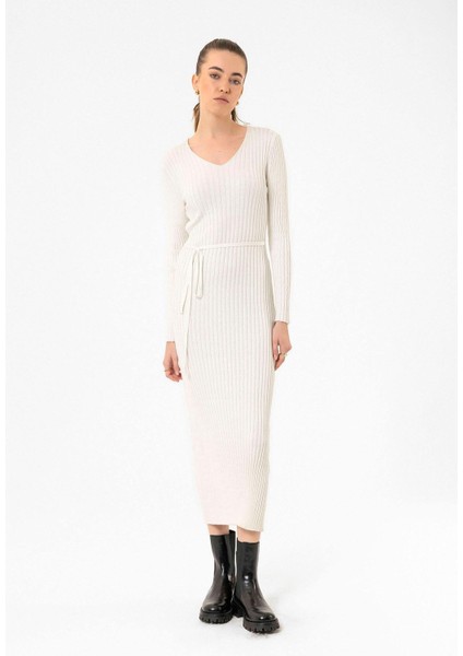 Ekru Kadın Fitilli Midi Triko Elbise modelleri