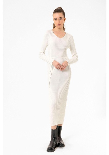 Ekru Kadın Fitilli Midi Triko Elbise fırsatları