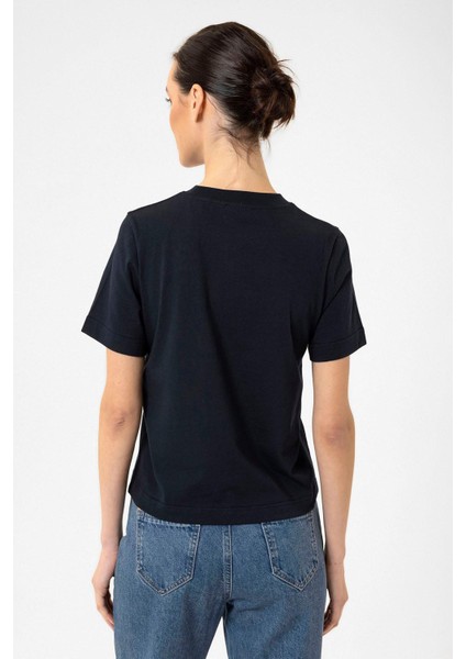 Lacivert Kadın Bisiklet Yaka Basic T-Shirt indirimleri
