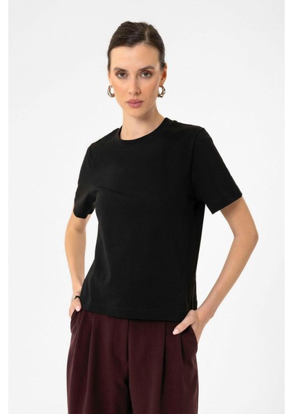 Siyah Kadın Bisiklet Yaka Basic T-Shirt fiyatları
