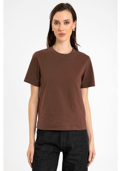 Kahve Kadın Bisiklet Yaka Basic T-Shirt fiyatları