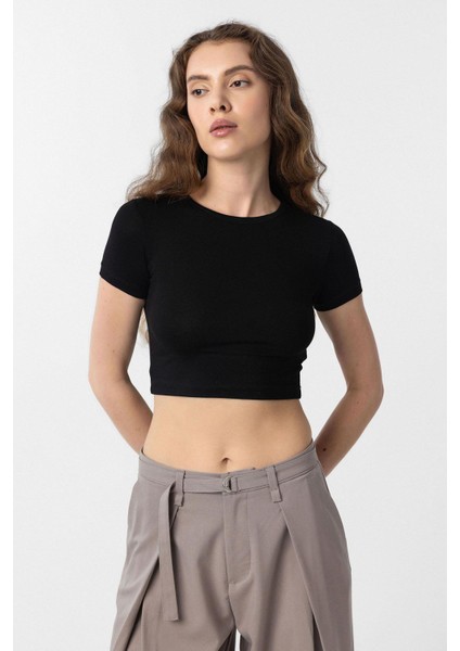 Siyah Crop Kadın T-Shirt
