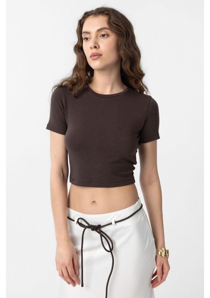Kahve Crop Kadın T-Shirt fiyatları