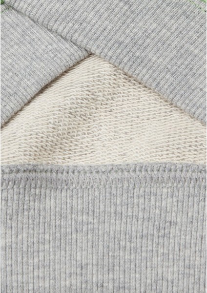 Erkek Çocuk Fıstık Yeşili Benetton Logo Baskılı Bisiklet Yaka Sweatshirt modelleri