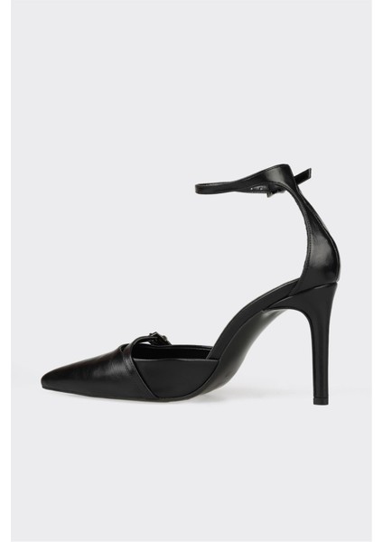 Siyah Kadın Topuklu Ayakkabı modelleri