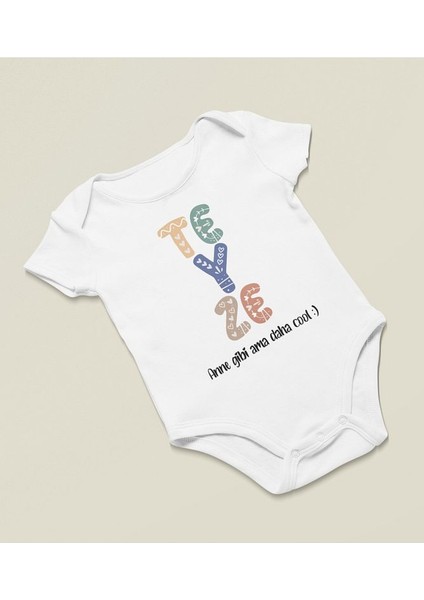 Teyze Anne Gibi Ama Daha Cool Yazılı Pamuklu Yumuşak Unisex Çıtçıtlı Body Zıbın