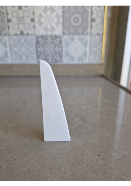 Parke Süpürgeliği Pratik Montajı Için Sağ Bitim Plastik Aparatı (8 cm Süpürgeliğe Uygun) 10 Ad.