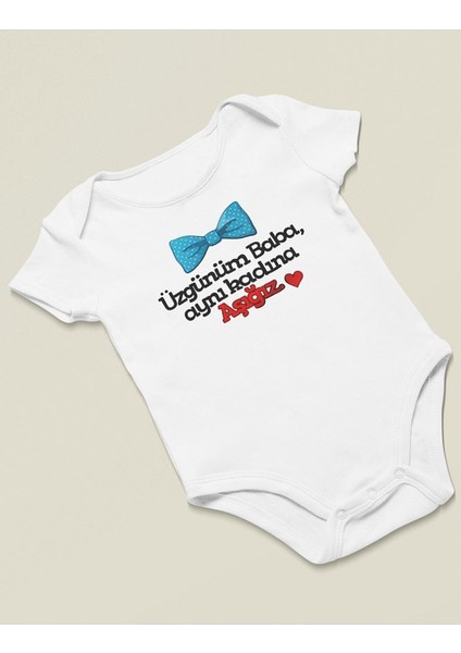 Üzgünüm Baba Aynı Kadına Aşığız ! Yazılı Pamuklu Yumuşak Unisex Çıtçıtlı Body Zıbın fiyatları