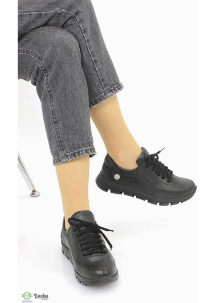 Kadın Ortopedik Günlük Deri Spor Sneaker Ayakkabıı M26YA3395 modelleri