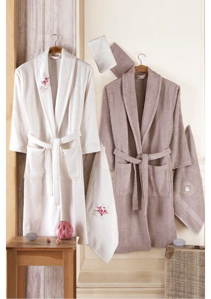 Konforlu ve şık 8'li pamuk bornoz seti, kahverengi tasarım, rahat kullanım