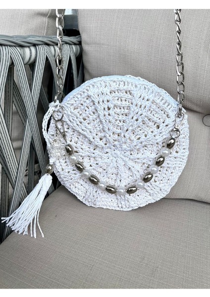 Gümüş Zincir Askılı Beyaz Hasır Çanta / Makaron Çanta (Ayıcık Anahtarlık )