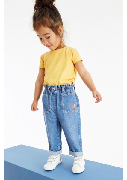 Kız Çocuk Gökkuşağı Nakış Detaylı Mom Jean Kot Pantolon Açık Mavi fiyatları