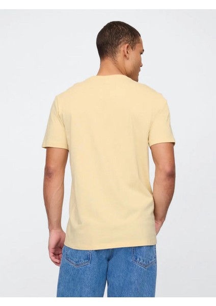 856659026 V-Everyday Soft Basic Logo T Erkek Tişört fırsatları