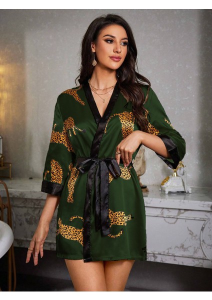 Leopar Baskılı Yumuşak Saten Haki Sabahlık Kimono fiyatları